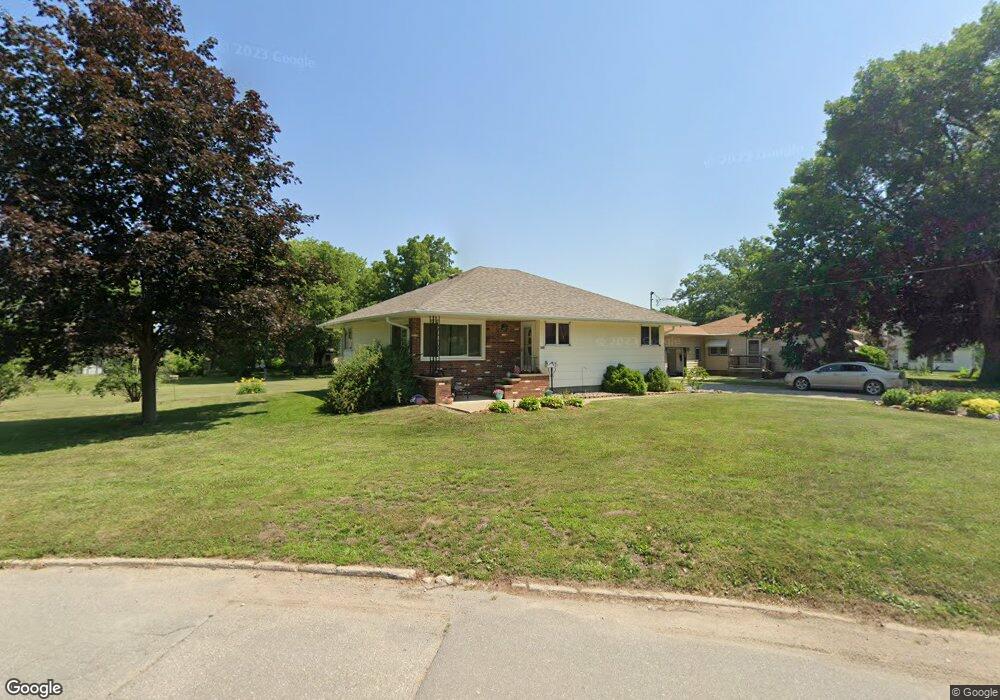 600 Chautauqua Ave, Colfax, IA 50054 - photo 1