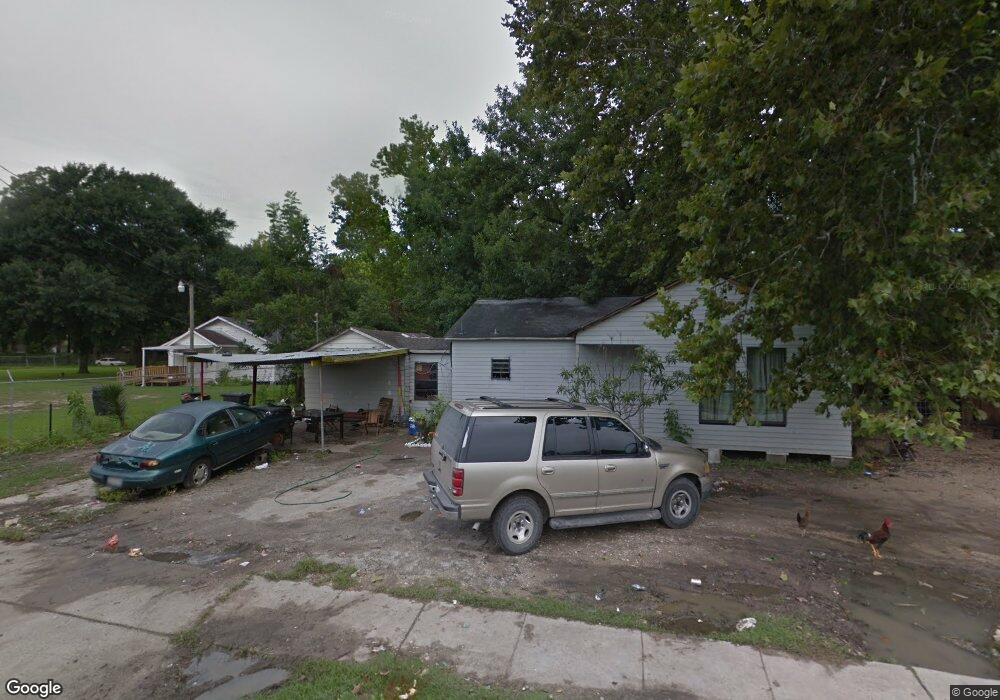 7233 Ley Rd, Houston, TX 77028 - photo 1