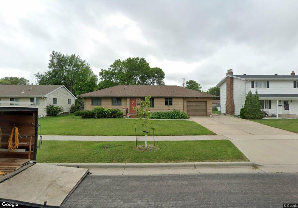 3126 7th St N, Fargo, ND 58102 - photo 1