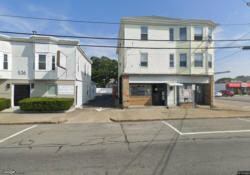 542 Central Ave, Pawtucket, RI 02861 - photo 1