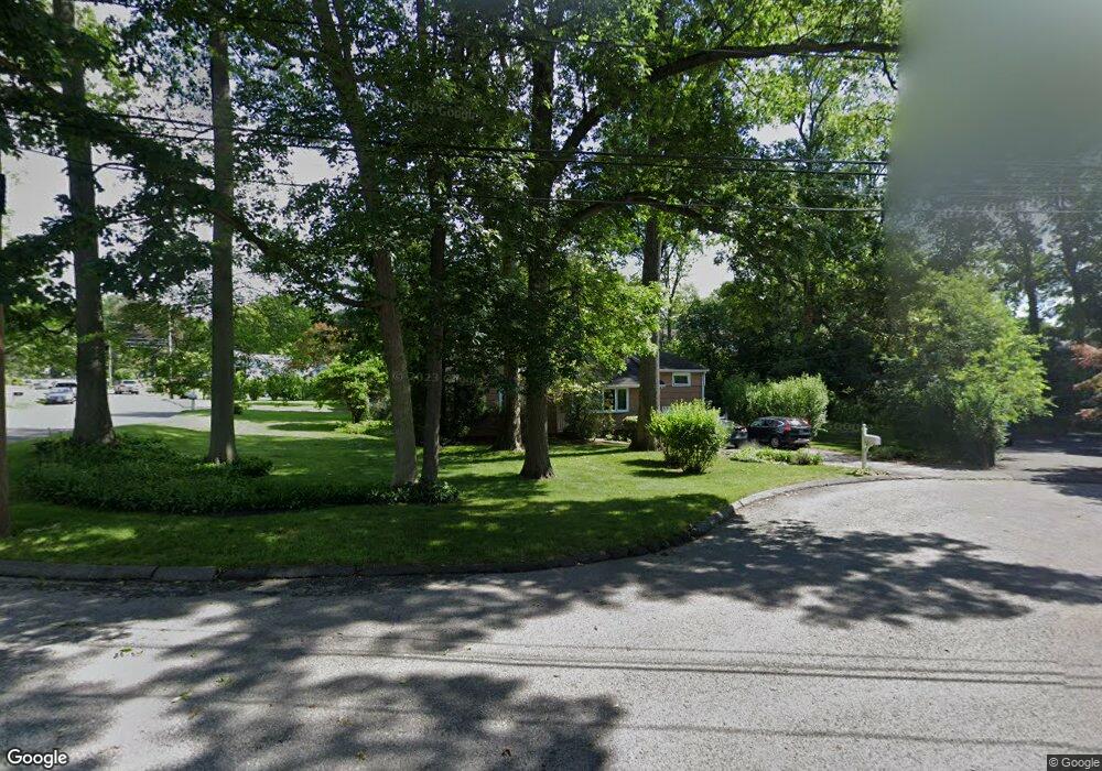 6 Rushmore Cir, Stamford, CT 06905 - photo 1