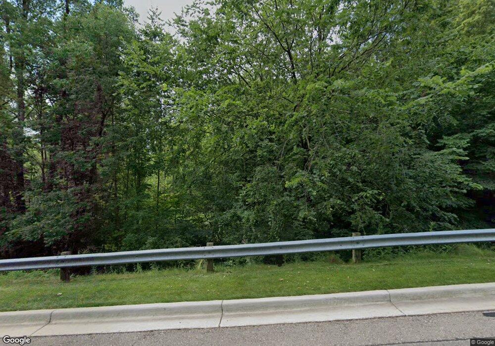 7103 Danbrooke, West Bloomfield, MI 48322 - photo 1