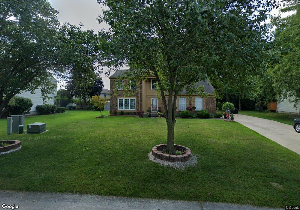 1719 Poppleton Dr, West Bloomfield, MI 48324 - photo 1