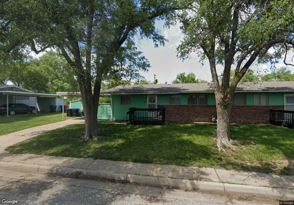2014 SW 72nd St, Topeka, KS 66619 - photo 1