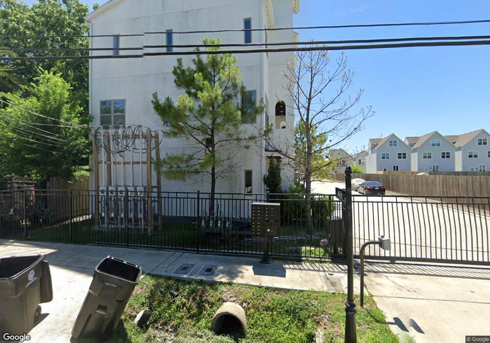 1807 Northwood St, Houston, TX 77009 - photo 1