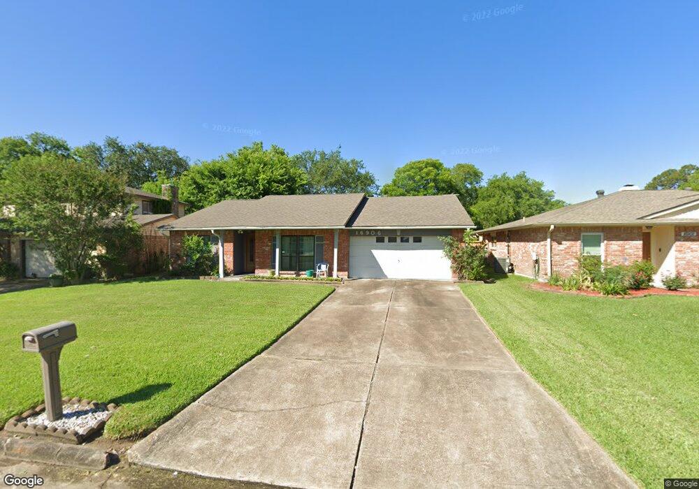 16906 Bougainvilla Ln, Friendswood, TX 77546 - photo 1