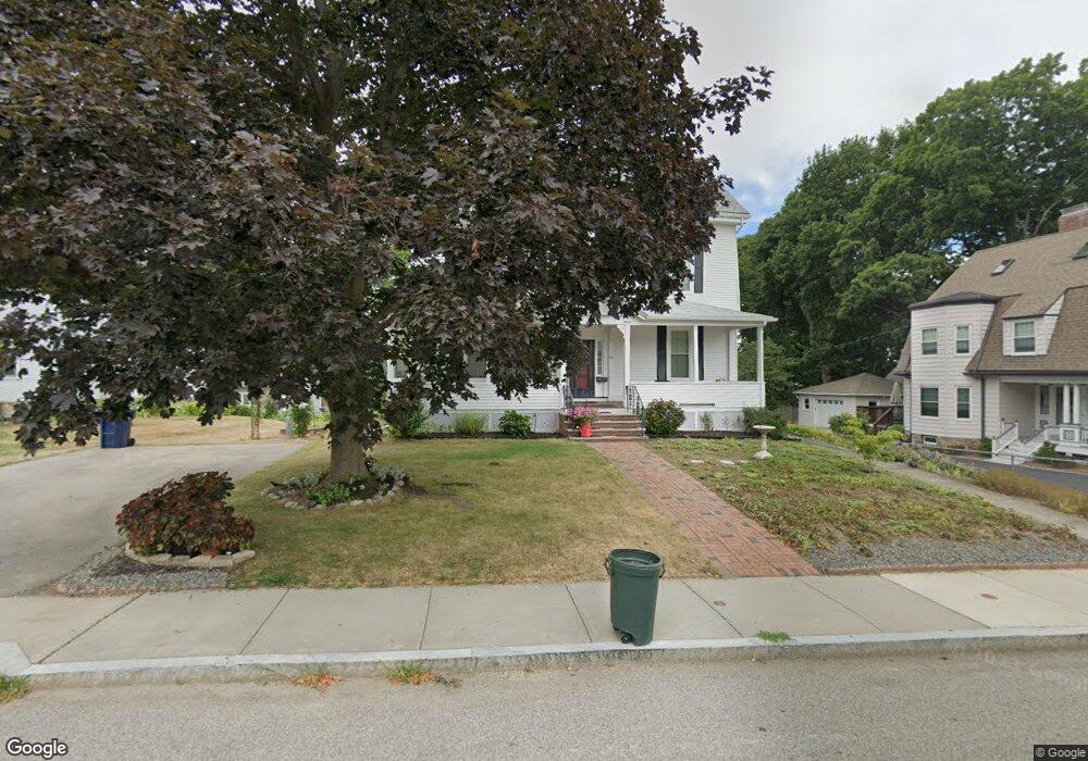 11 Rutledge St, West Roxbury, MA 02132 - photo 1