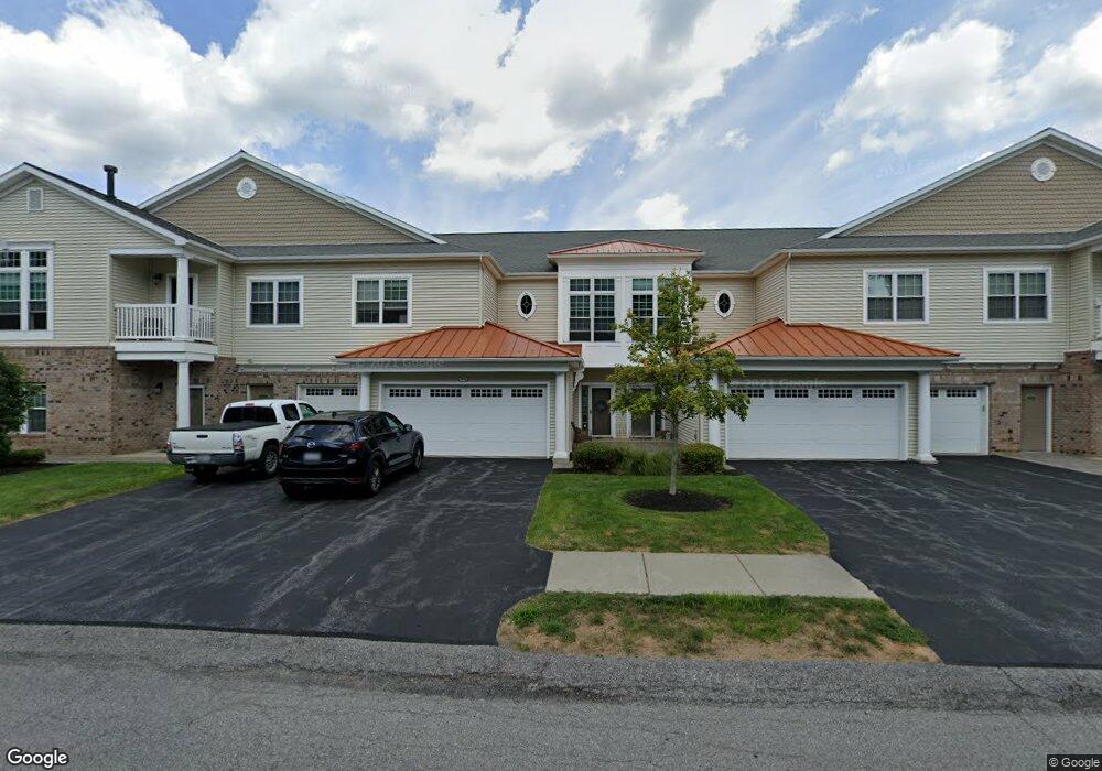 902 Vly Point Dr, Schenectady, NY 12309 - photo 1