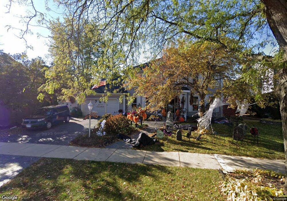 2169 University Dr, Naperville, IL 60565 - photo 1