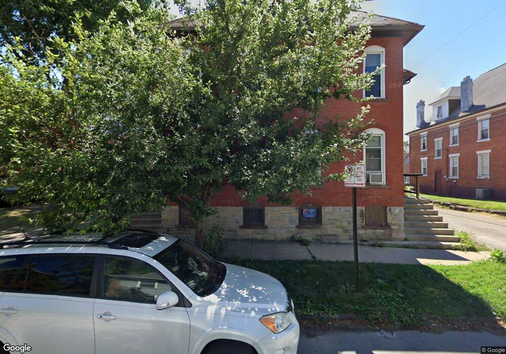 1452 1/2 Huter Ave, Columbus, OH 43201 - photo 1