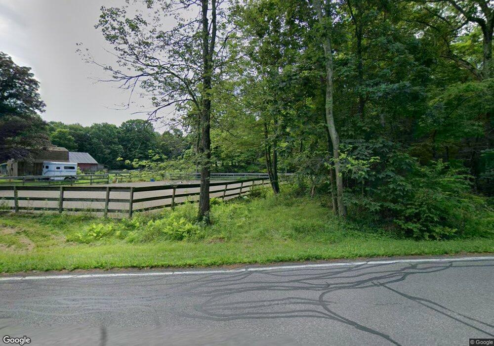 310 Round Lake Rd, Rhinebeck, NY 12572 - photo 1