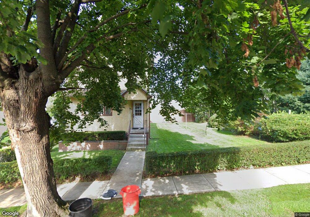 408 2nd St, Dunmore, PA 18512 - photo 1