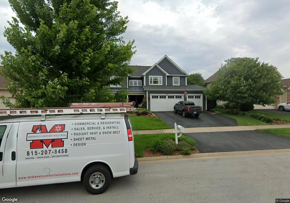 4135 Easy Cir, Naperville, IL 60564 - photo 1