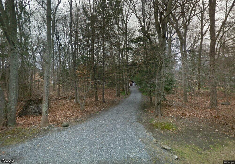 241 Old Hickory Rd, Fairfield, CT 06824 - photo 1