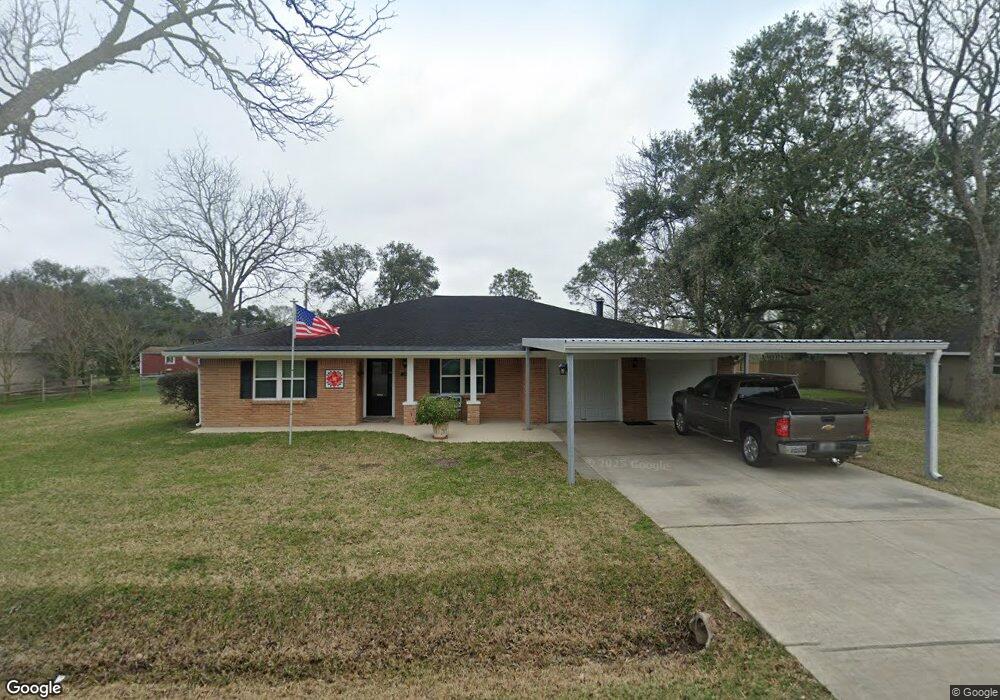 1309 Highland Dr, Alvin, TX 77511 - photo 1