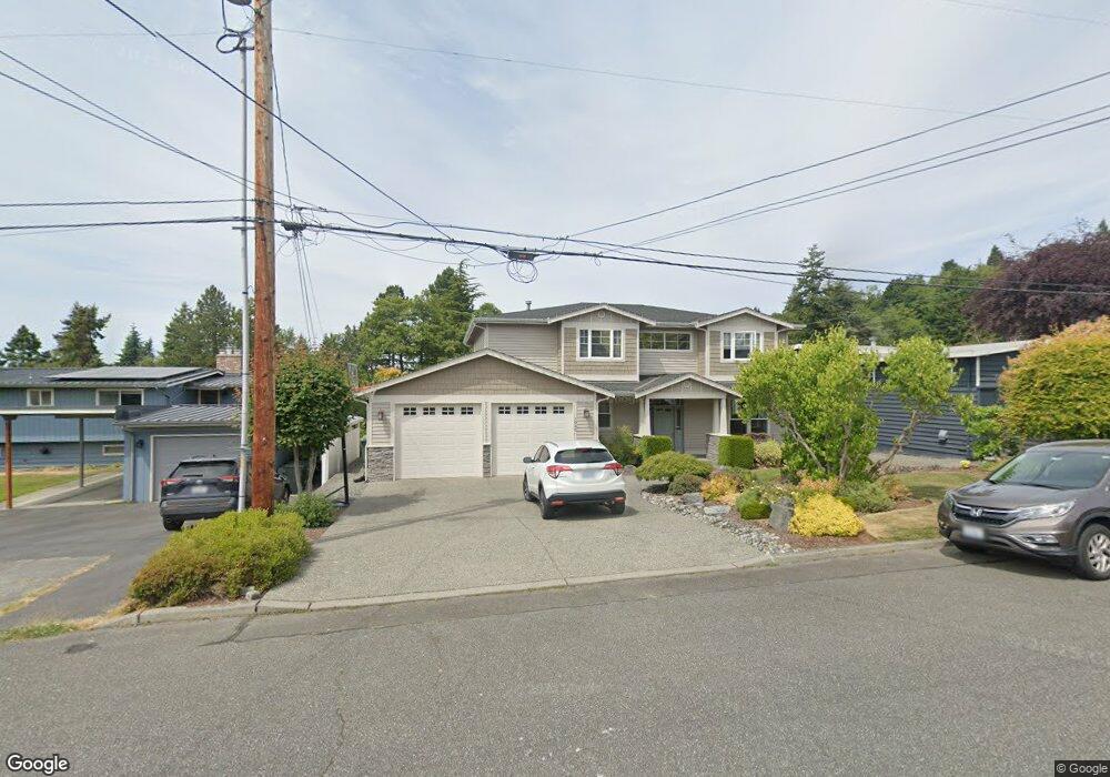 1045 Glen St, Edmonds, WA 98020 - photo 1