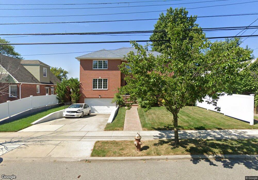 3216 205th St, Bayside, NY 11361 - photo 1