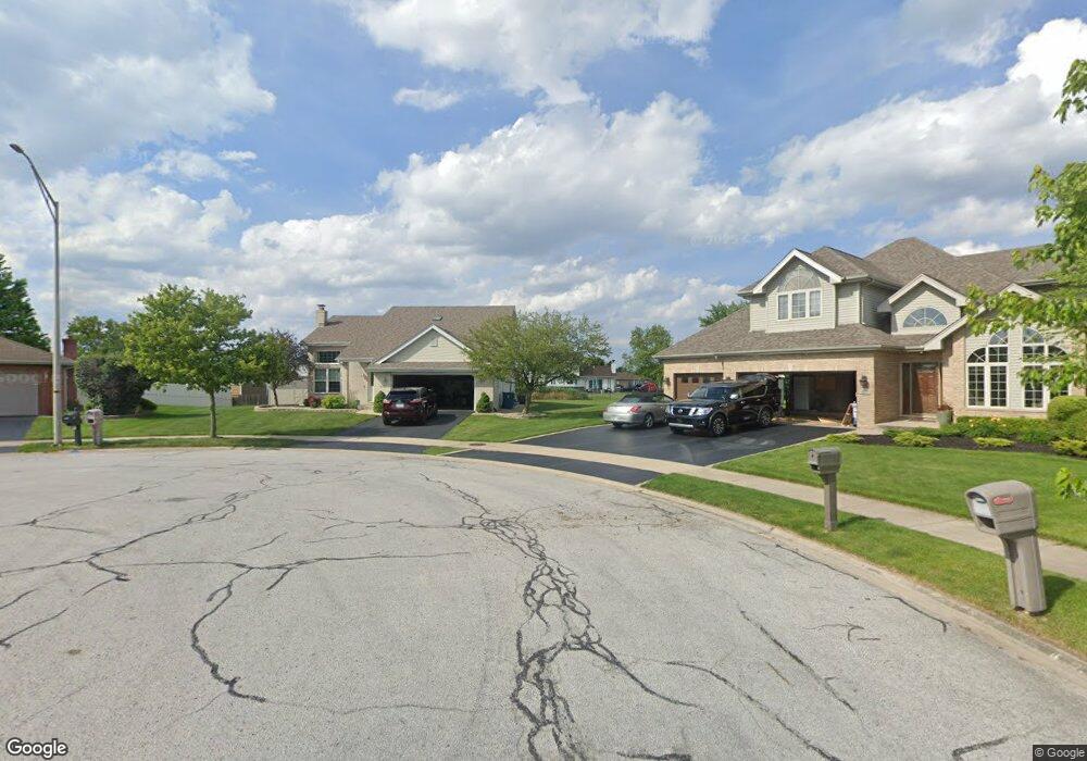 801 Robin Ct, Dyer, IN 46311 - photo 1