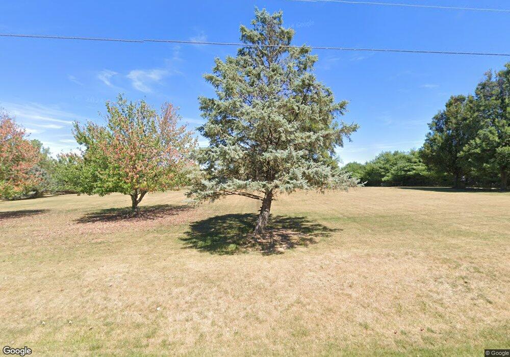 664 Coonpath Rd NE, Lancaster, OH 43130 - photo 1