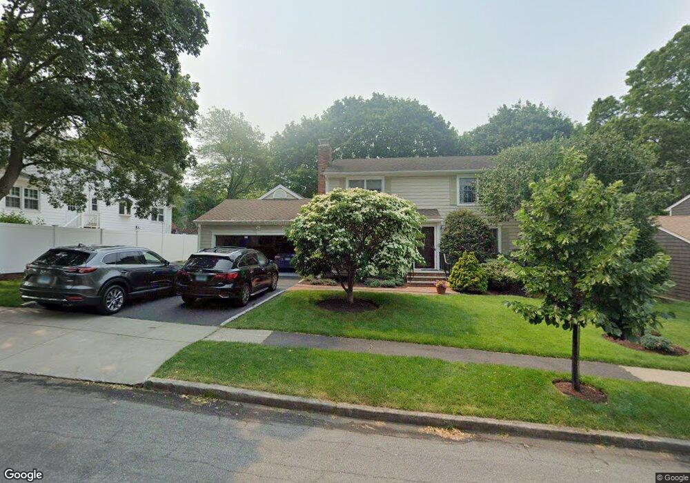 27 Phyfe Rd, Fairfield, CT 06824 - photo 1