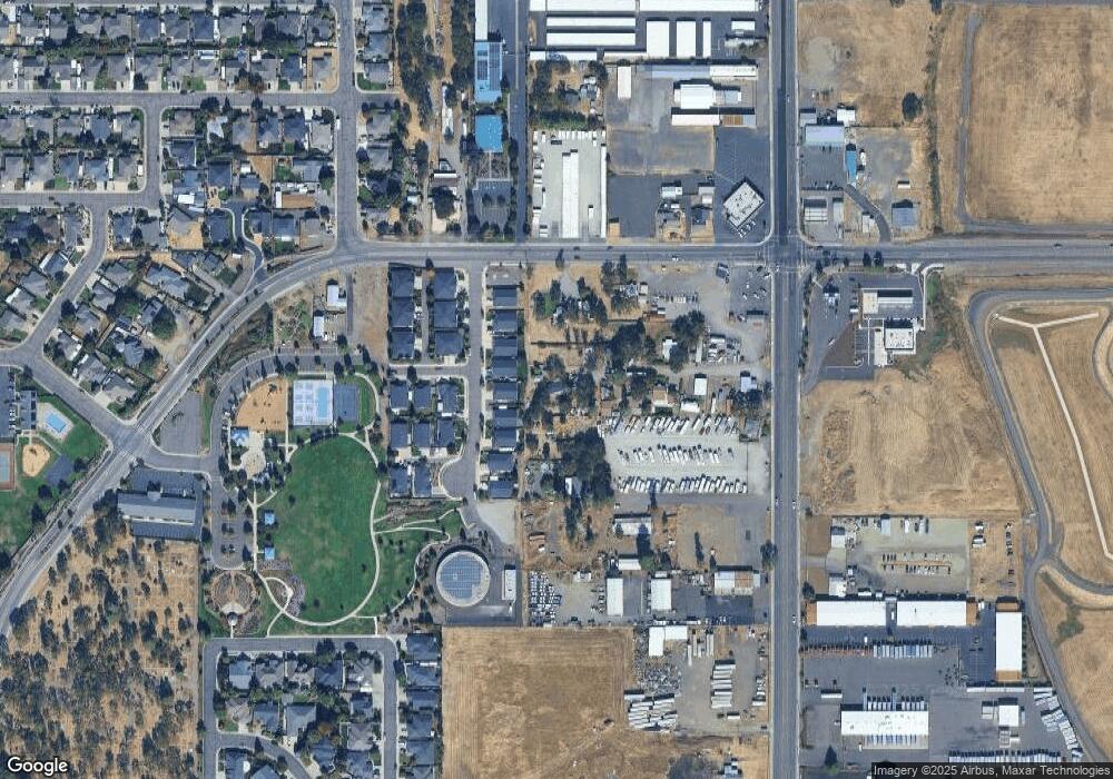 155 Wells Rd, Central Point, OR 97502 - photo 1