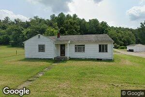 802 6th St, New Haven, WV 25265