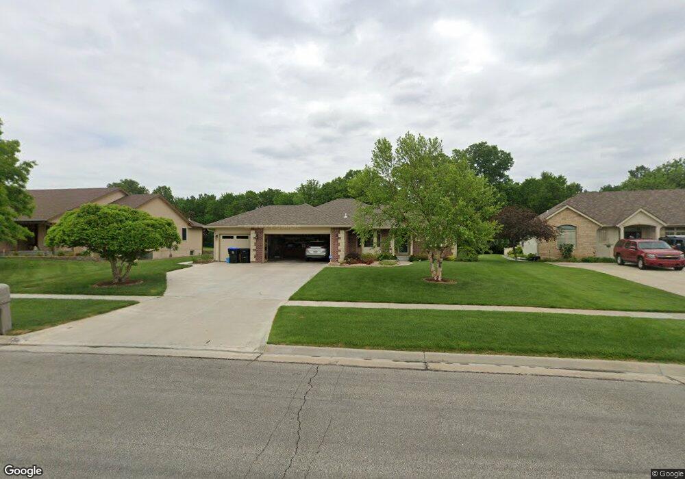 3816 SW 40th St, Topeka, KS 66610 - photo 1