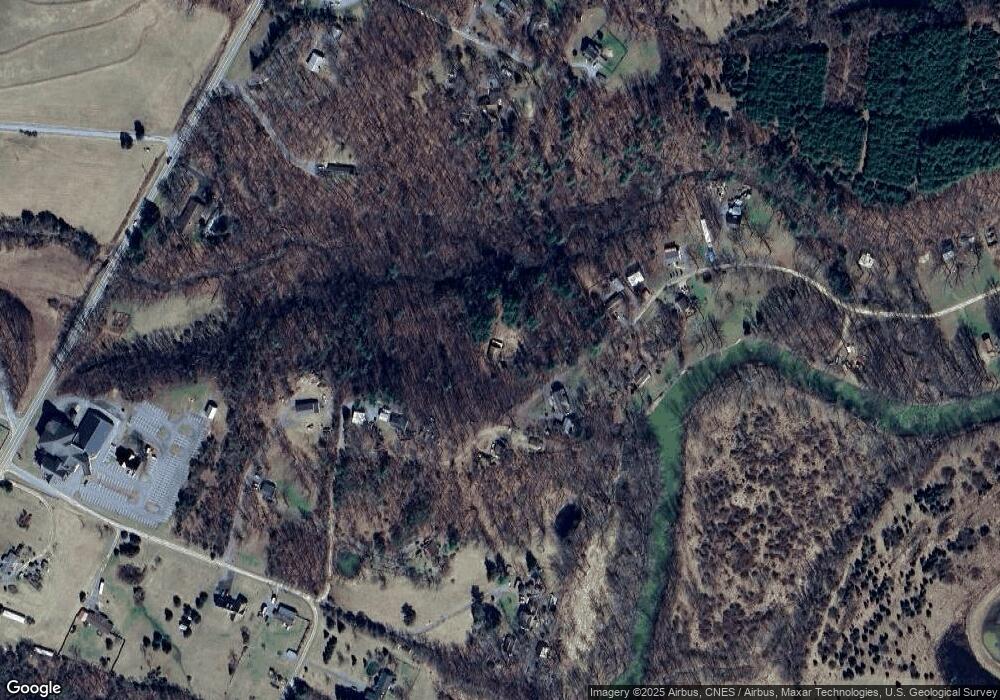 1034 Puffenburger Ln, Hedgesville, WV 25427 - photo 1