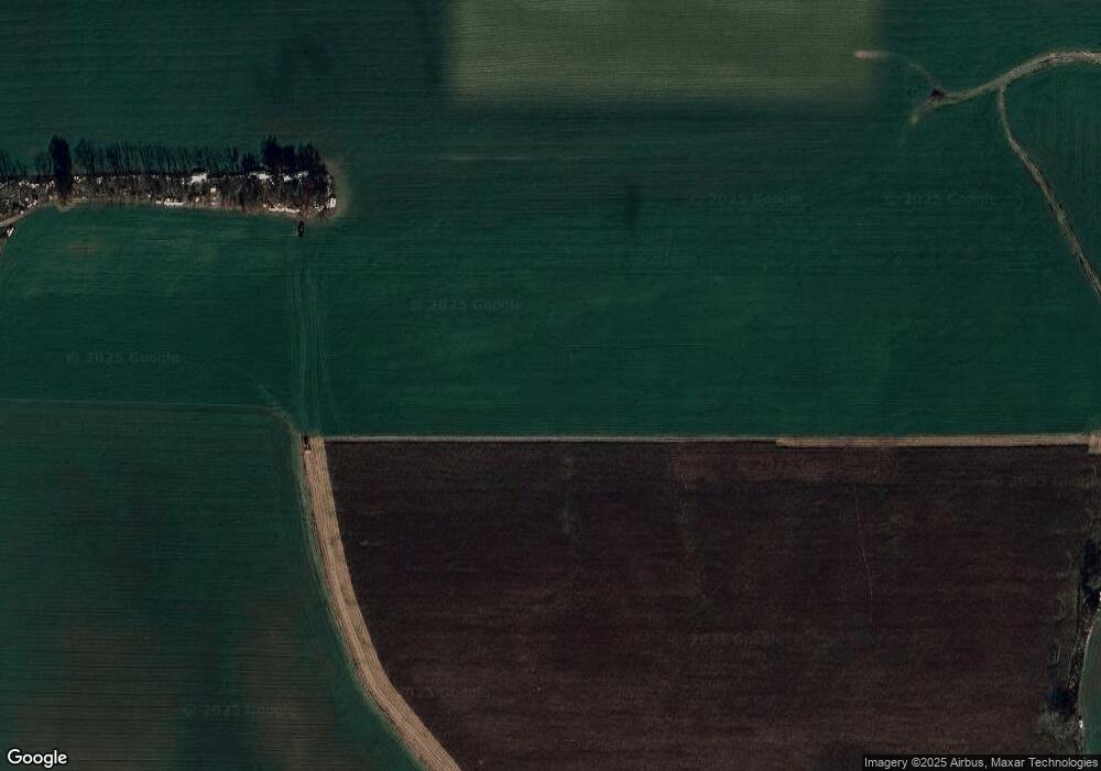 339 S Stringtown Rd, Covington, IN 47932 - photo 1