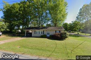 212 W 8th Ave Unit W, Linden, AL 36748