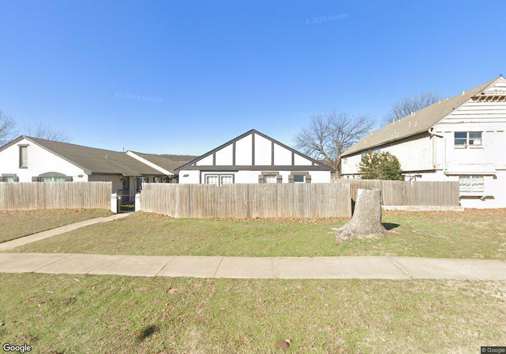 6116 S Madison Place unit C, Tulsa, OK 74136 - photo 1