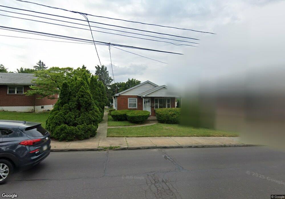 2306 S 4th St unit 2310, Allentown, PA 18103 - photo 1