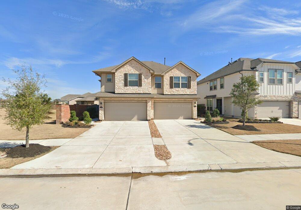 1858 Ryon Falls Dr, Richmond, TX 77469 - photo 1
