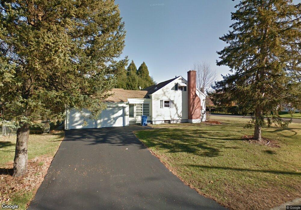 72 Ridgeview Ave, Trumbull, CT 06611 - photo 1