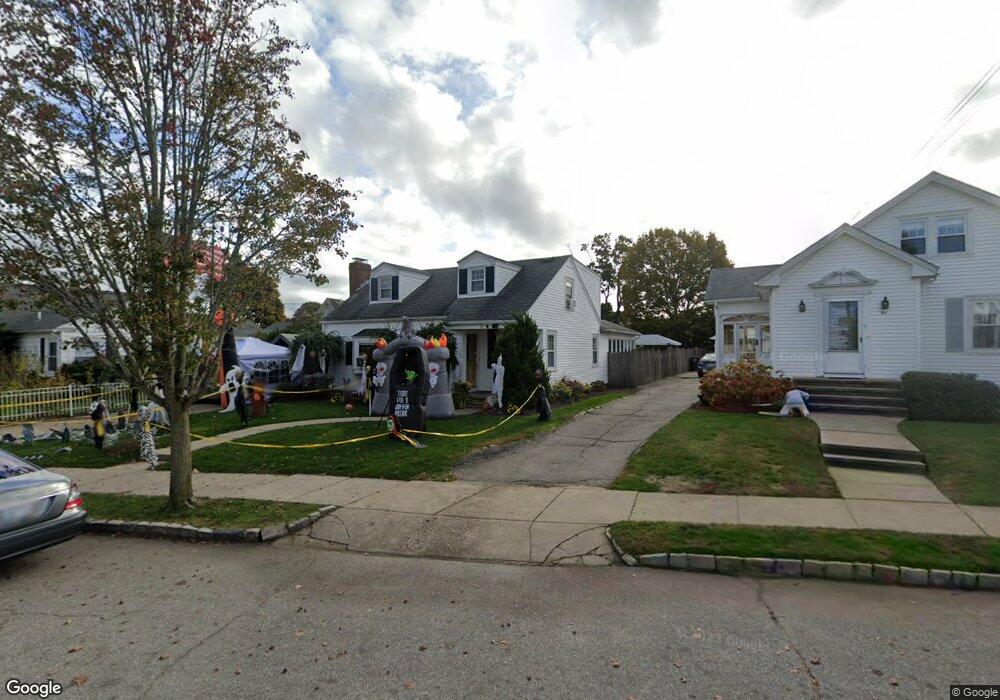 94 Calaman Rd, Cranston, RI 02910 - photo 1