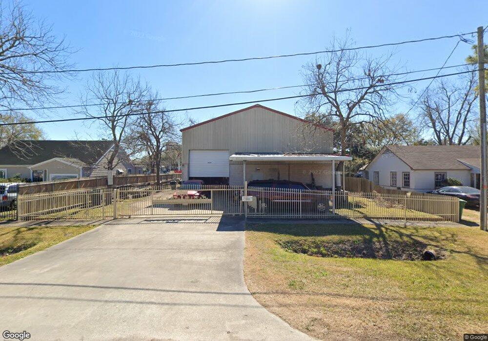 7810 Kingsley St, Houston, TX 77087 - photo 1