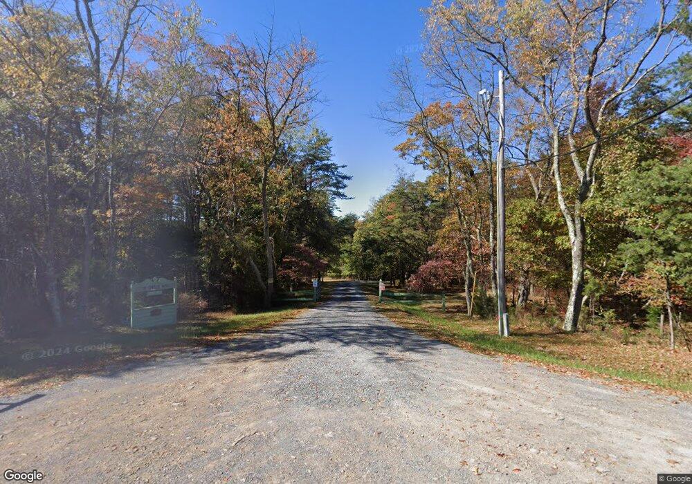 24 Clear Spring Ln, Berkeley Springs, WV 25411 - photo 1