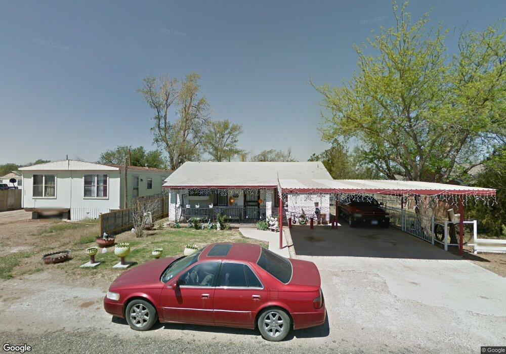 2909 Faulkner St, Plainview, TX 79072 - photo 1
