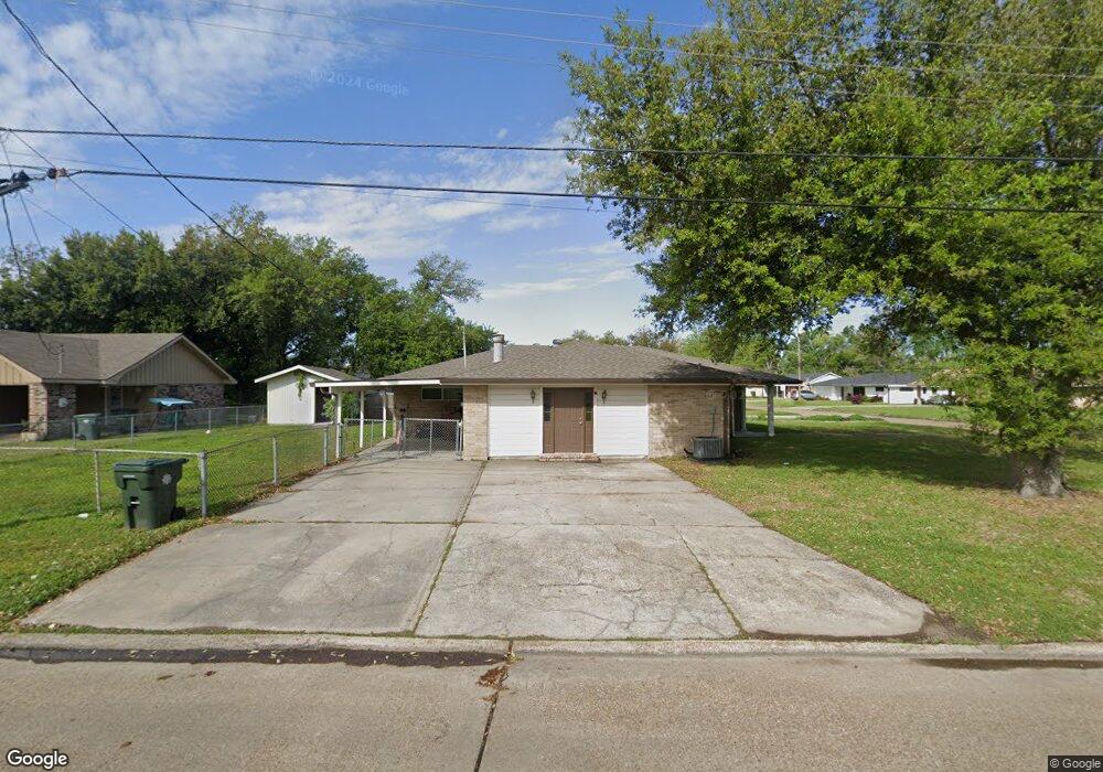 401 Greenway St, Lake Charles, LA 70605 - photo 1