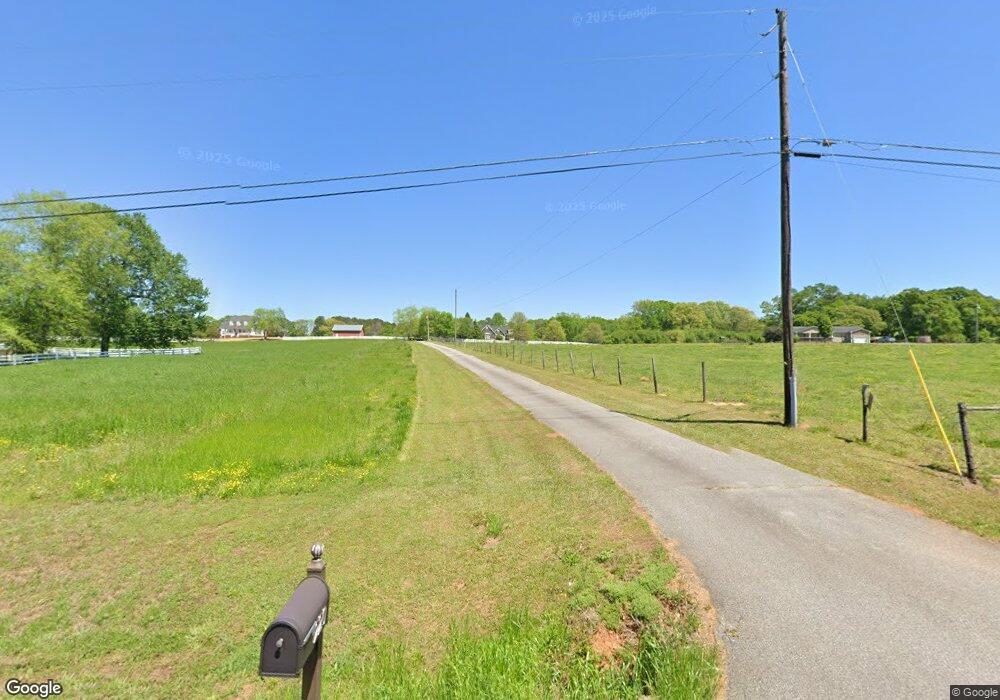 220 McKenzie Bridge Rd, Carrollton, GA 30116 - photo 1