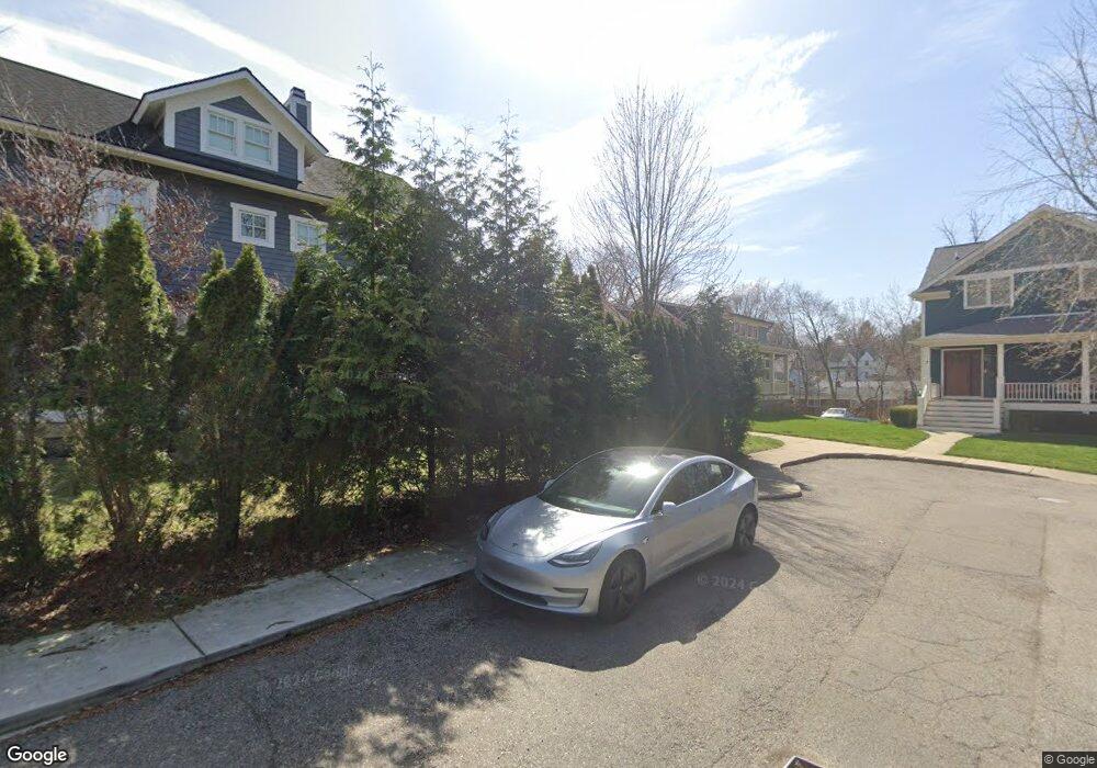 11 Jefferson Ct, Ann Arbor, MI 48103 - photo 1