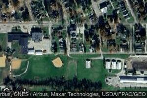523 S Division St, Stronghurst, IL 61480