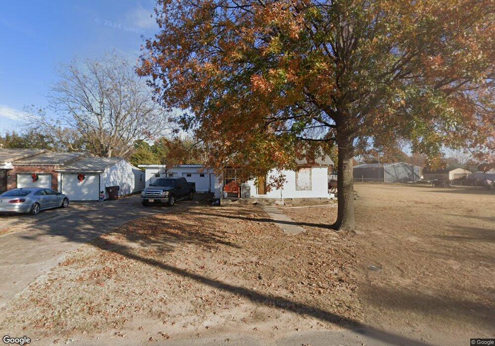 212 N J St, Eufaula, OK 74432 - photo 1