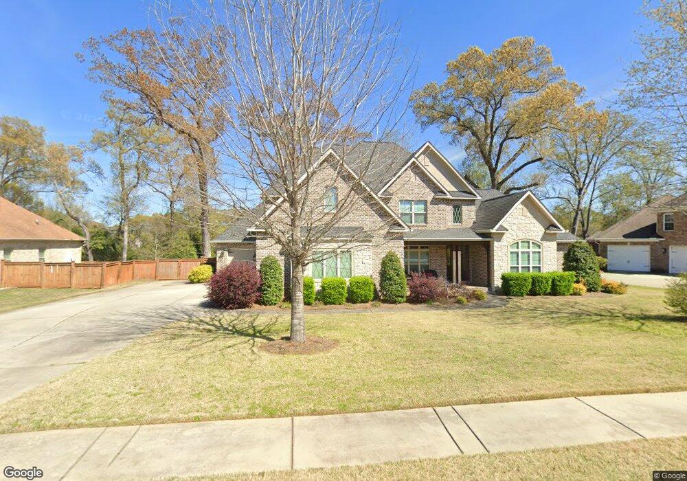 228 Avondale Cir, Warner Robins, GA 31088 - photo 1
