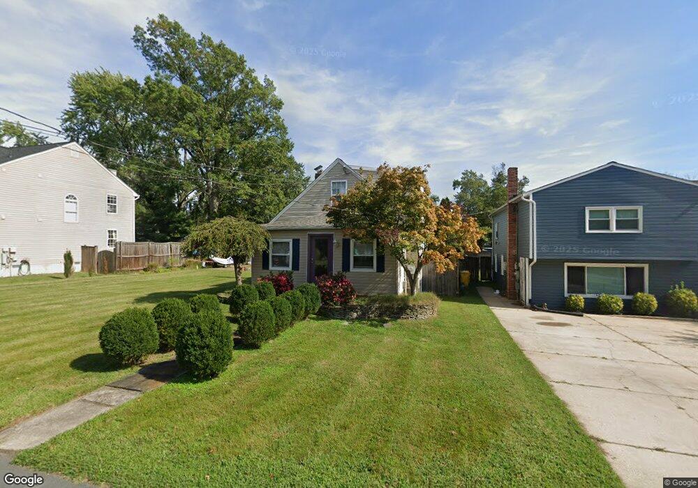 1626 Cliff Dr, Edgewater, MD 21037 - photo 1