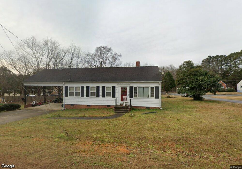 107 Grace St, Oxford, NC 27565 - photo 1