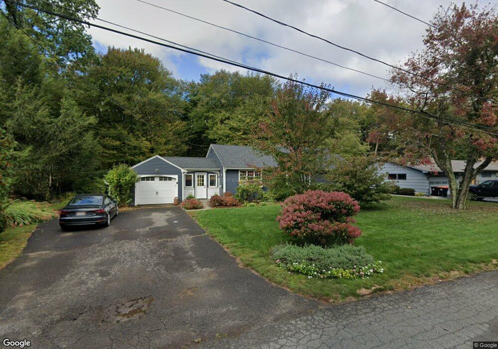 7 Wellesley Cir, South Hadley, MA 01075 - photo 1