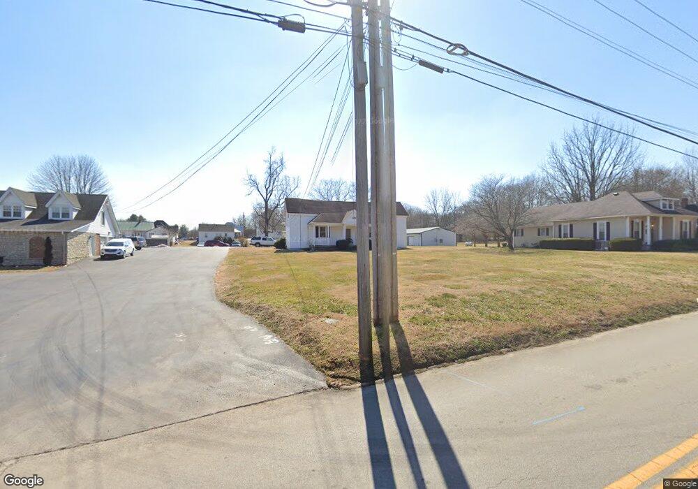 510 E Cedar St, Franklin, KY 42134 - photo 1