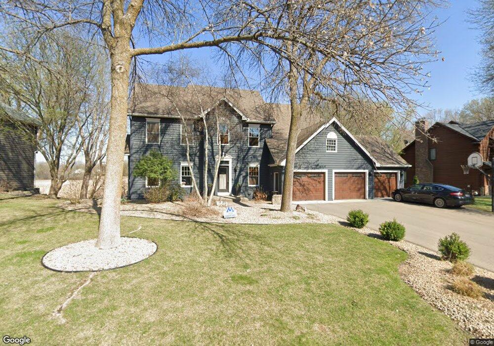 5845 Brentridge Dr, Excelsior, MN 55331 - photo 1