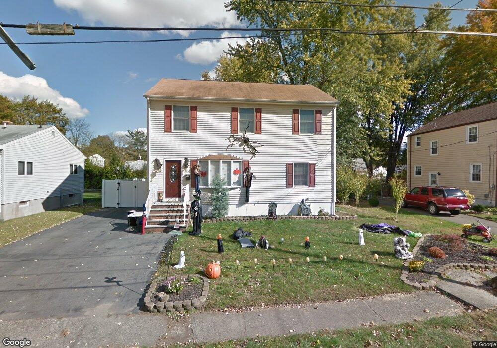 319 Pine St, Pompton Lakes, NJ 07442 - photo 1